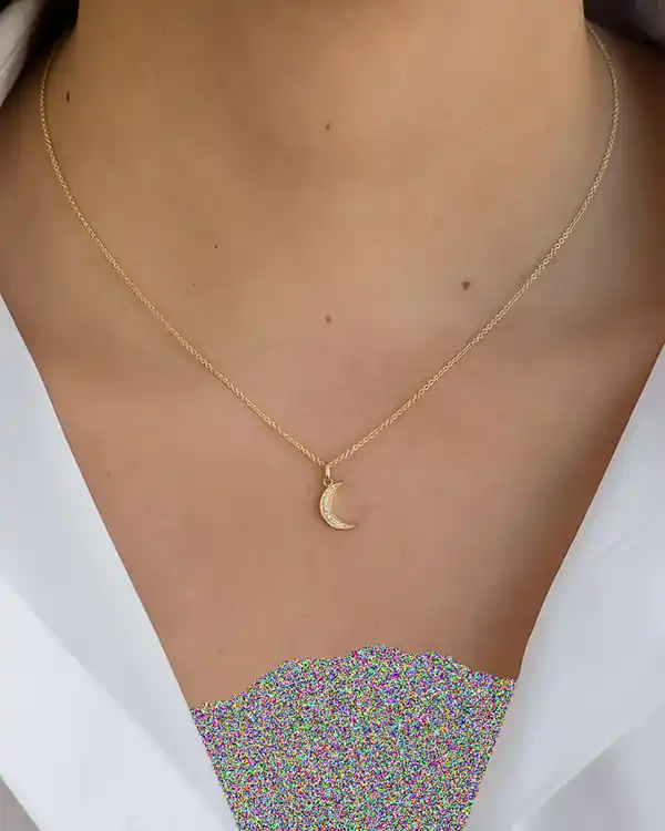 مدل تو گردنی شیک + اگر به دنبال یک اکسسوری خاص، ساده و همیشه ماندگار هستید توگردنی شیک و مینیمال می‌تواند گزینه‌ای عالی باشد.