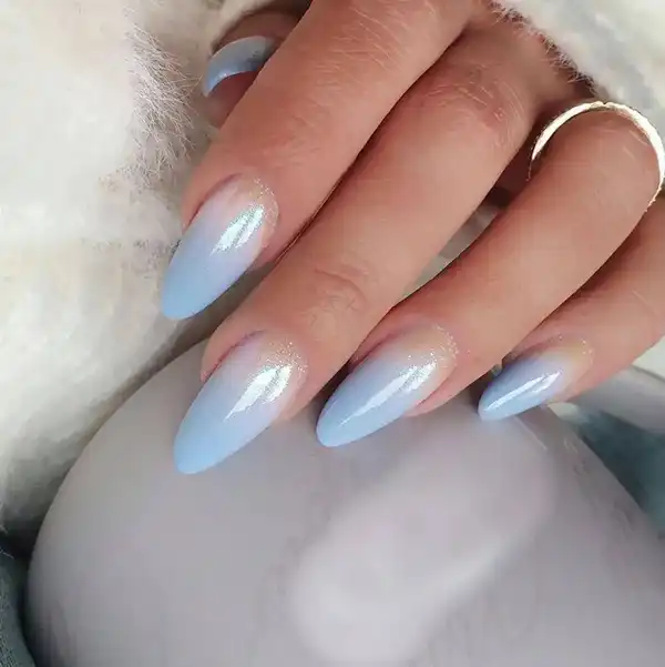ناخن امبره سفید ابی + ناخن امبره سفید ابی ترند محبوب در دنیای زیبایی ناخن 