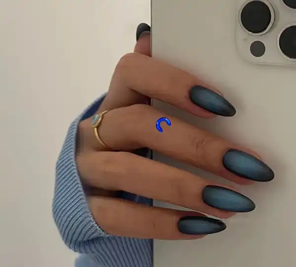 ناخن امبره سفید ابی + ناخن امبره سفید ابی ترند محبوب در دنیای زیبایی ناخن 