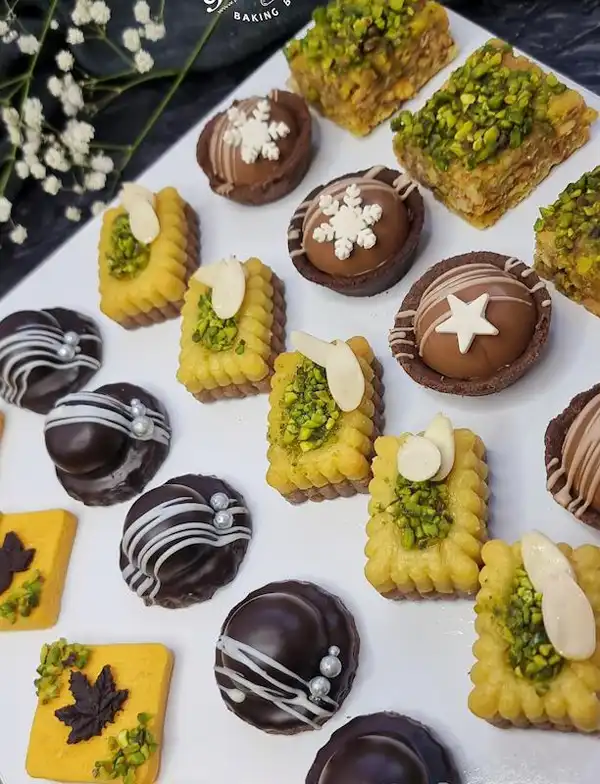 شیرینی های مدرن + زیباترین شیرینی های مدرن و خاص برای پذیرایی در مهمانی های لاکچری