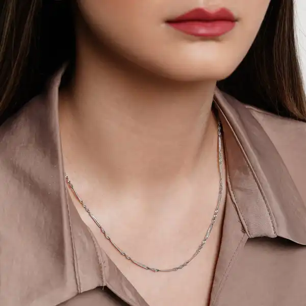 زنجیر دیسکو ضخیم + انواعی از زنجیرهای درخشان و پر جلوه دیسکو ضخیم که با طراحی مینیمال و ساده مناسب همه افراد خوش سلیقه میباشد