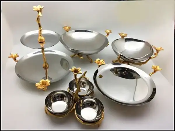 ظروف استیل پذیرایی + جلوه ای شیک و لوکس به میز مهمونی میبخشن