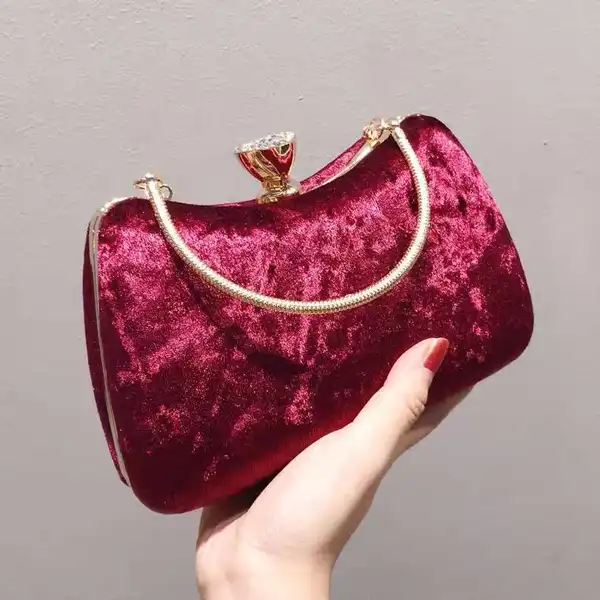 مدل کیف پارچه ای مخمل + درخشش استایل شما با مدل کیف پارچه ای مخمل