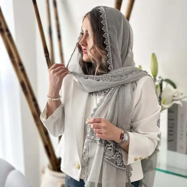 مدل شال مجلسی شیک + استایل شیکو خاص پسند با مدل شال مجلسی شیک